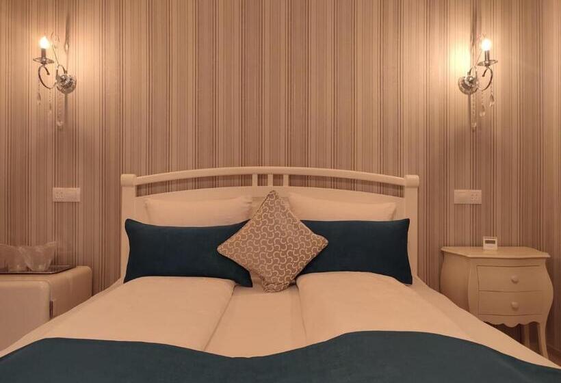 پانسیون Casa Alina