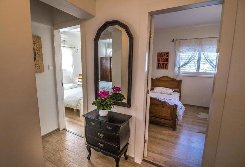 Desert Bird Guest House