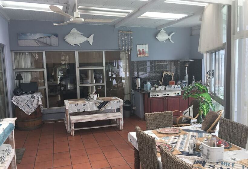 ペンション Isle La Breeze Guest House