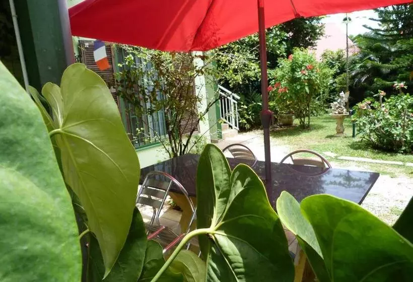 پانسیون Lodge Takini 4