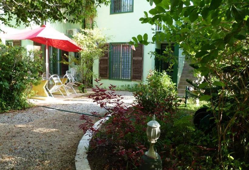 پانسیون Lodge Takini 4