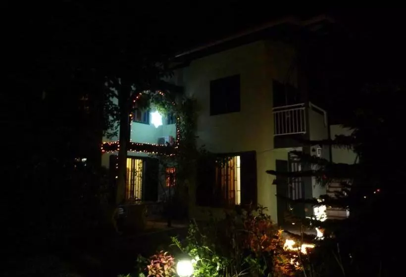 پانسیون Lodge Takini 4