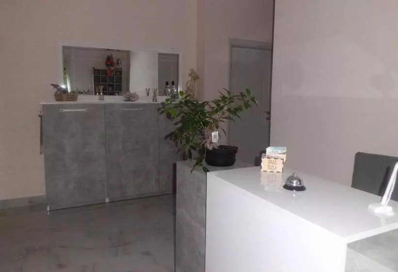 Majatalo Red Rose Guest House