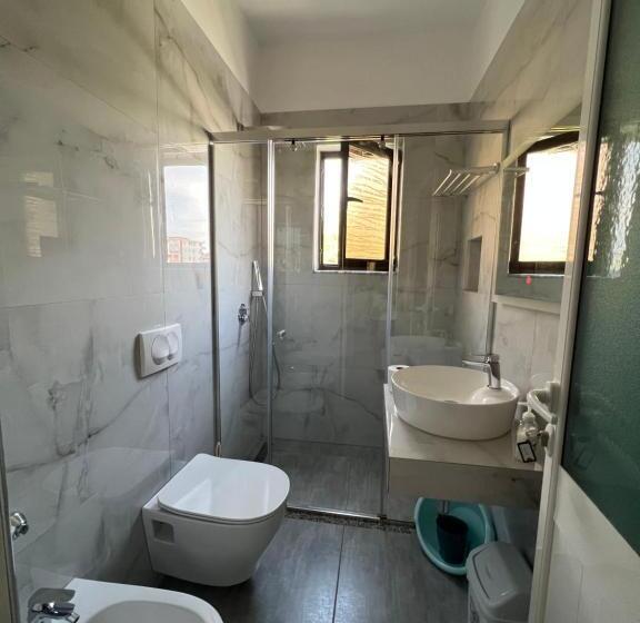 膳宿费 Red Rose Guest House