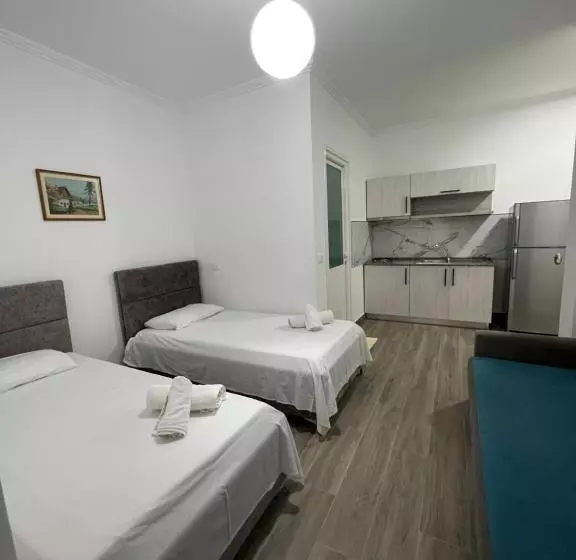 Majatalo Red Rose Guest House