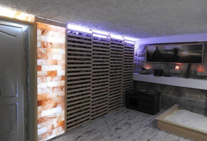 פנסיון Rózsakert Vendégház