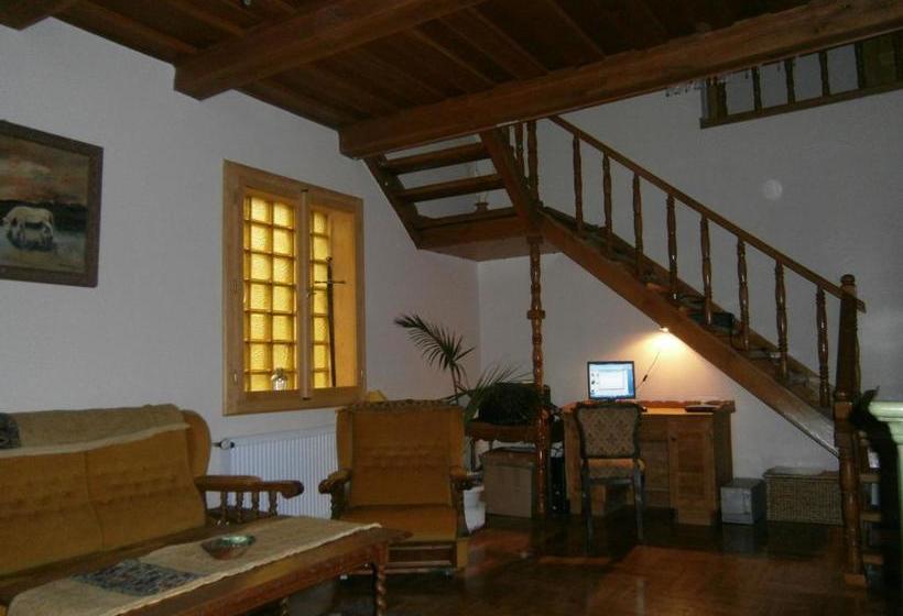 פנסיון Rózsakert Vendégház