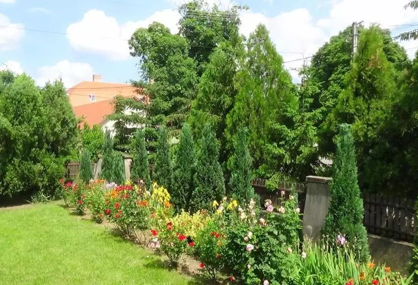 Majatalo Rózsakert Vendégház