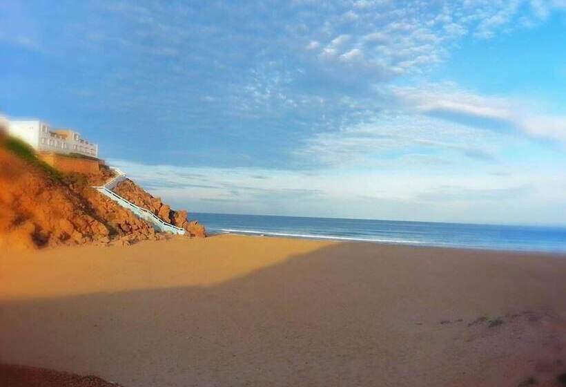 Пансион Tifawin Home And Garden