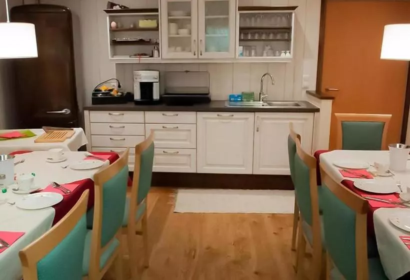 Pension Hiesel Villa Untersbergblick