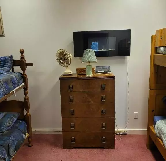 Majatalo Bowering Lodge