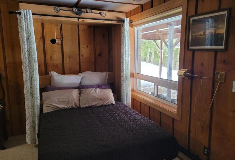 Пансион Bowering Lodge