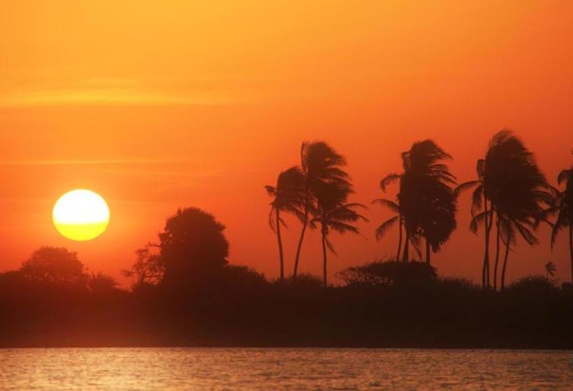 Пансион Ruuk Village