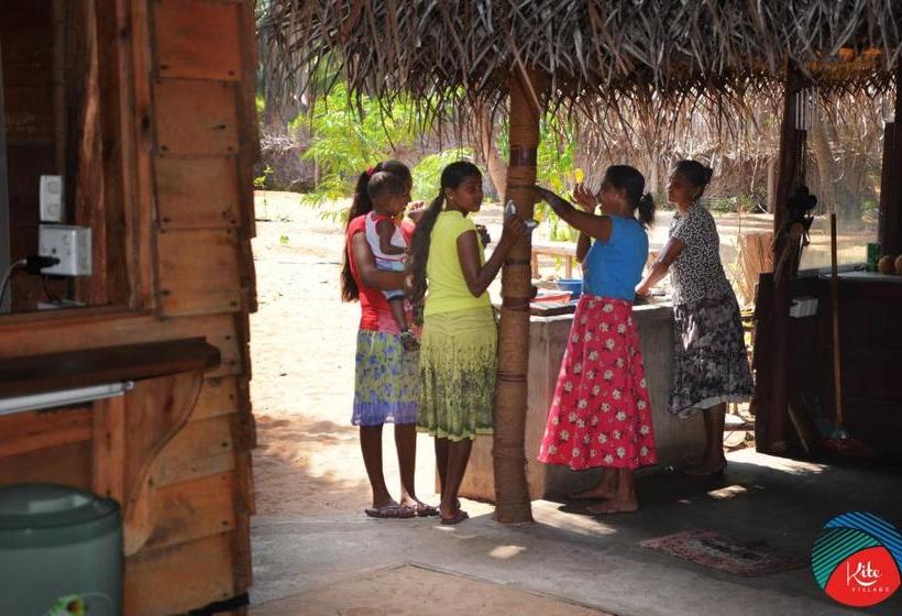 Пансион Ruuk Village