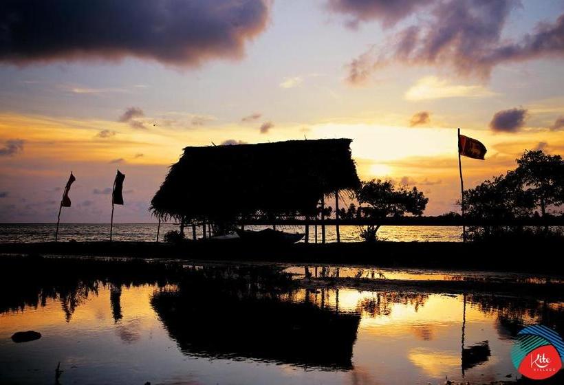 Пансион Ruuk Village