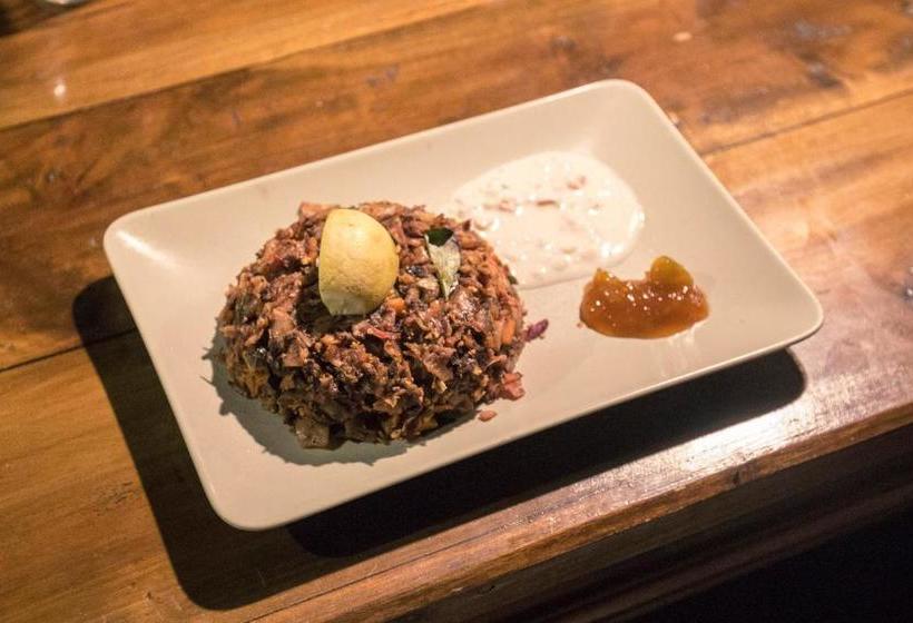 Пансион Ruuk Village