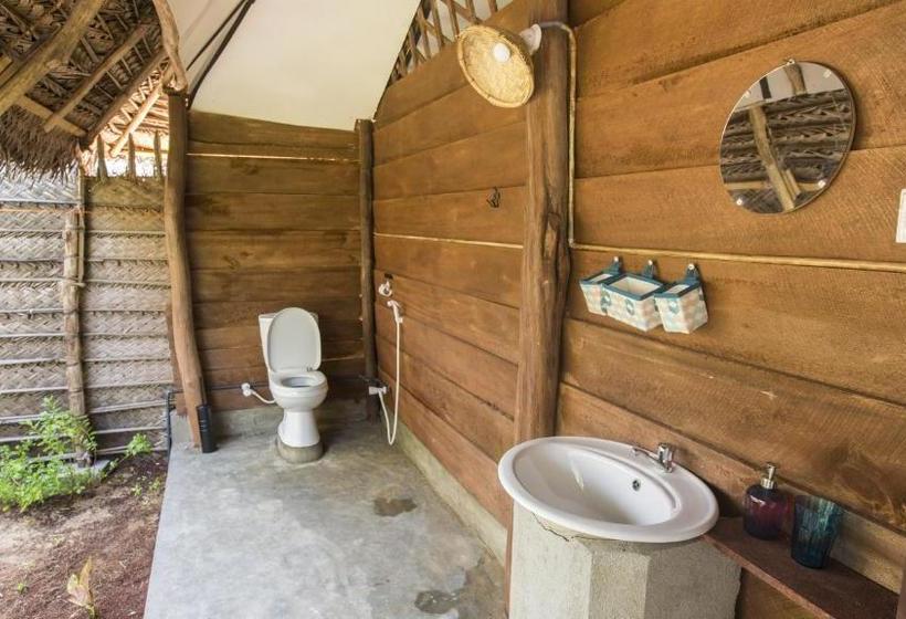 Пансион Ruuk Village