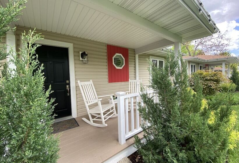 فندق صغير Seven Oaks Bed & Breakfast