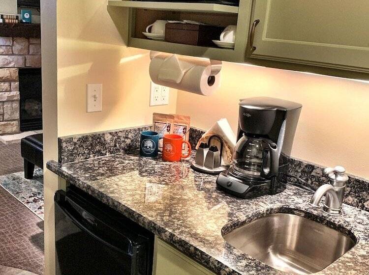 فندق صغير Seven Oaks Bed & Breakfast