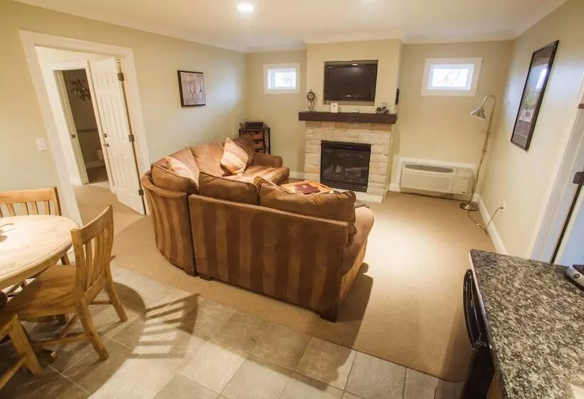 ユースホステル Seven Oaks Bed & Breakfast