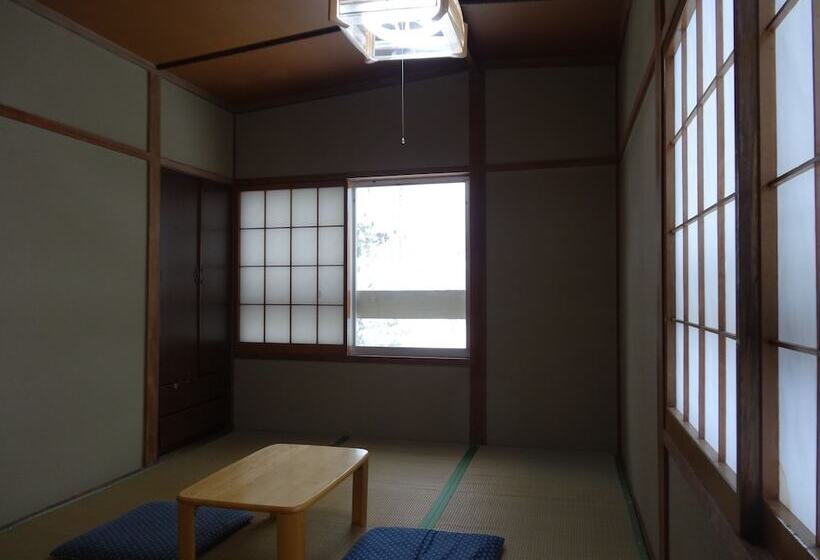 פנסיון Ringoya