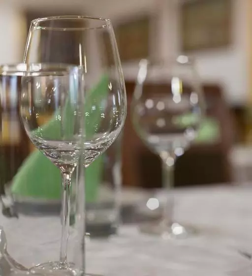 ペンション Volcz Családi Birtok