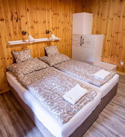 펜션 Volcz Családi Birtok