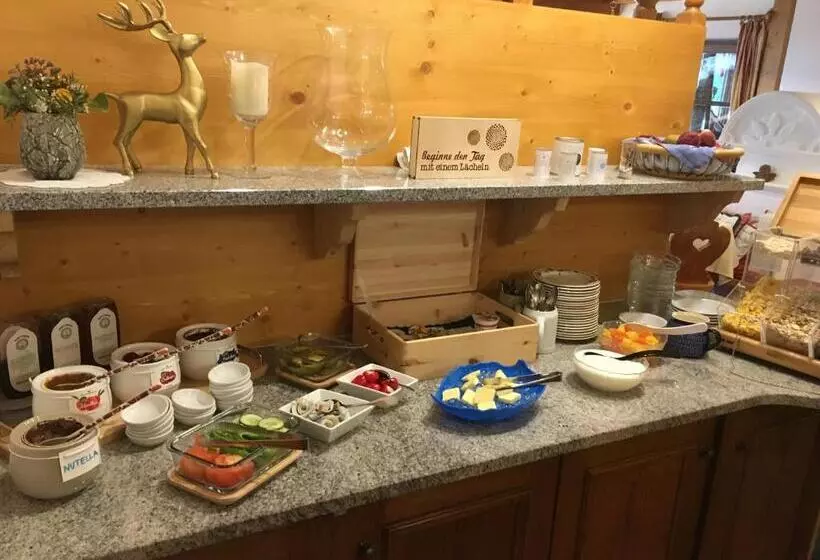 ユースホステル Landgasthof Neuwirt