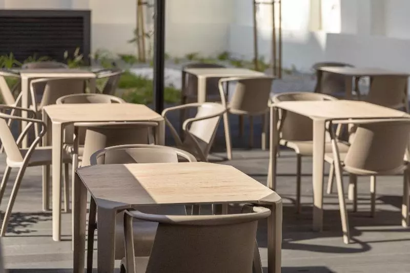 هتل Holiday Inn Express   Lisbon   Plaza Saldanha, An Ihg