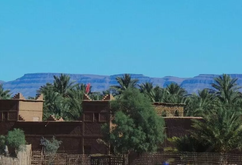 پانسیون Dar Pienatcha