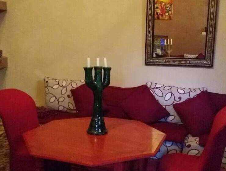 پانسیون Dar Pienatcha