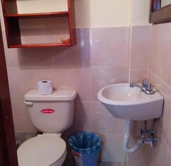 بنسيون Hostal Curiñan