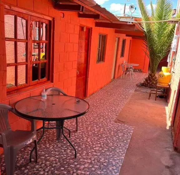 Majatalo Hostal Tuyasto