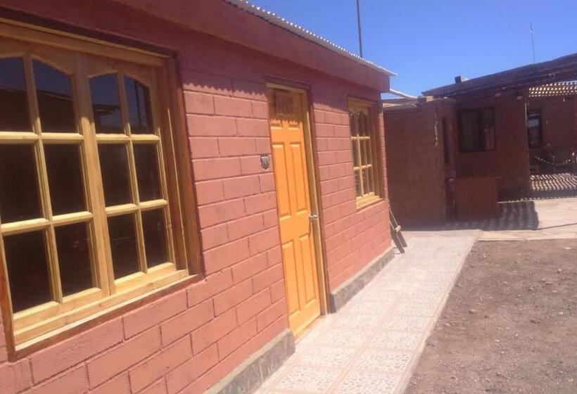 Pensão Hostal Tuyasto