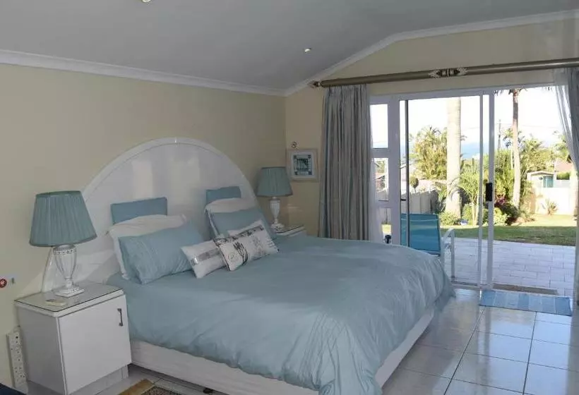 پانسیون King Palm Self Catering Suite