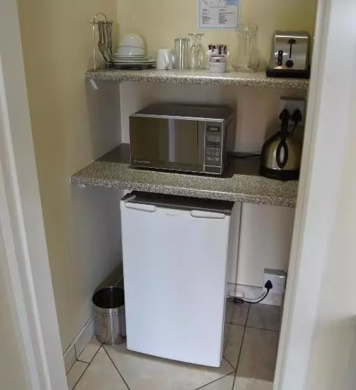 پانسیون King Palm Self Catering Suite