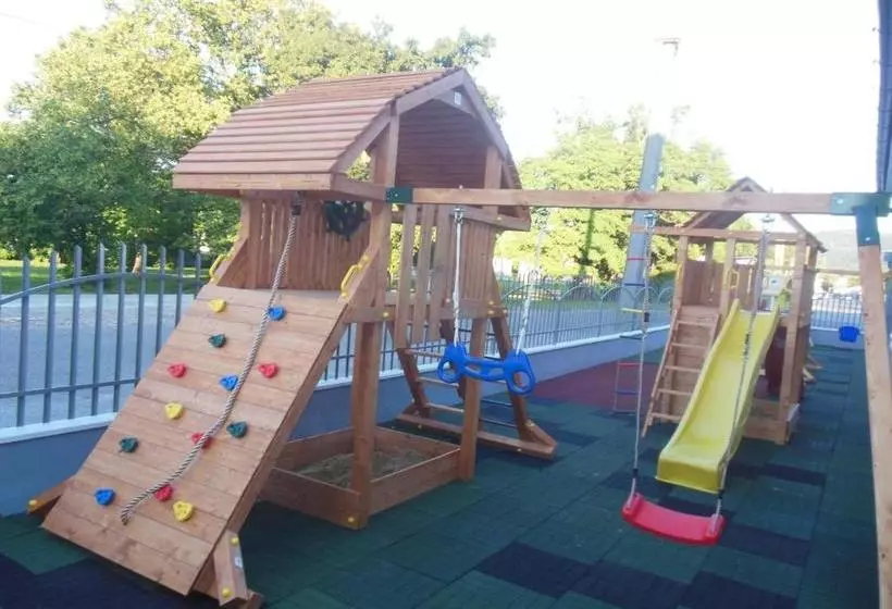 Majatalo Penzion Batovka U Hoffera