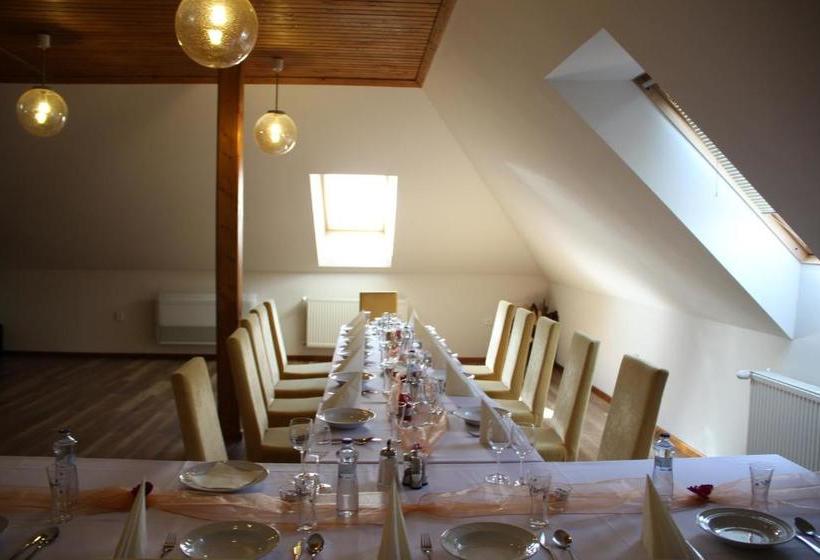 بنسيون Sabbia Ristorante Reštaurácia A Ubytovanie Prievidza