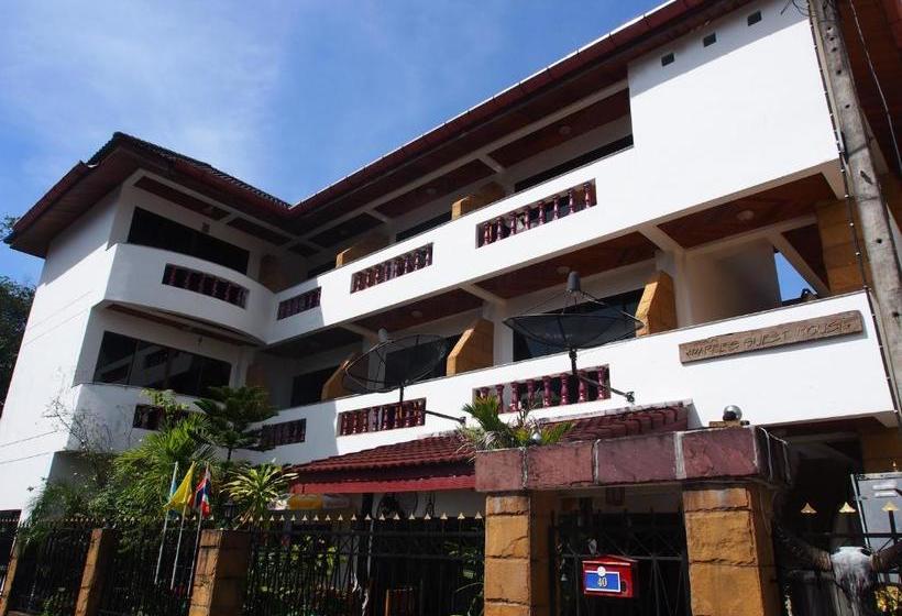 Pensione Waree's Guesthouse