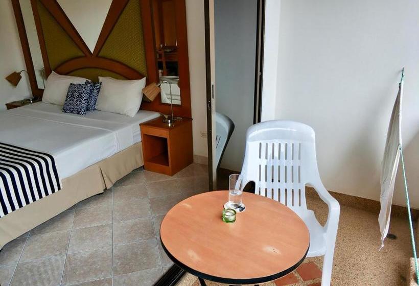 Pensione Waree's Guesthouse