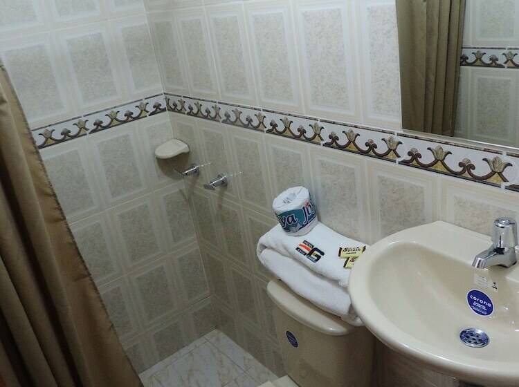 בית מלון כפרי Casa Gabriela