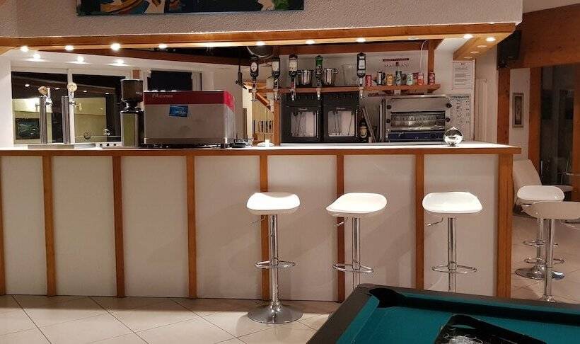 בית מלון כפרי Hôtel Eco Logis Espace Bellevue