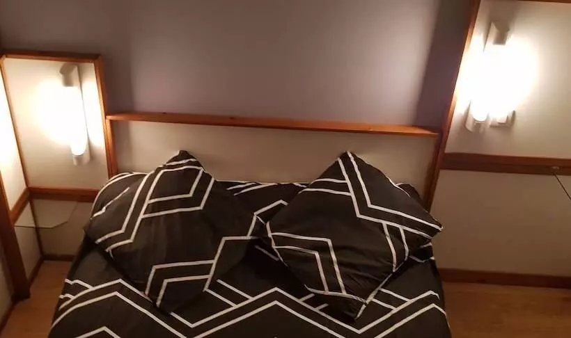 Hotelli Hôtel Eco Logis Espace Bellevue