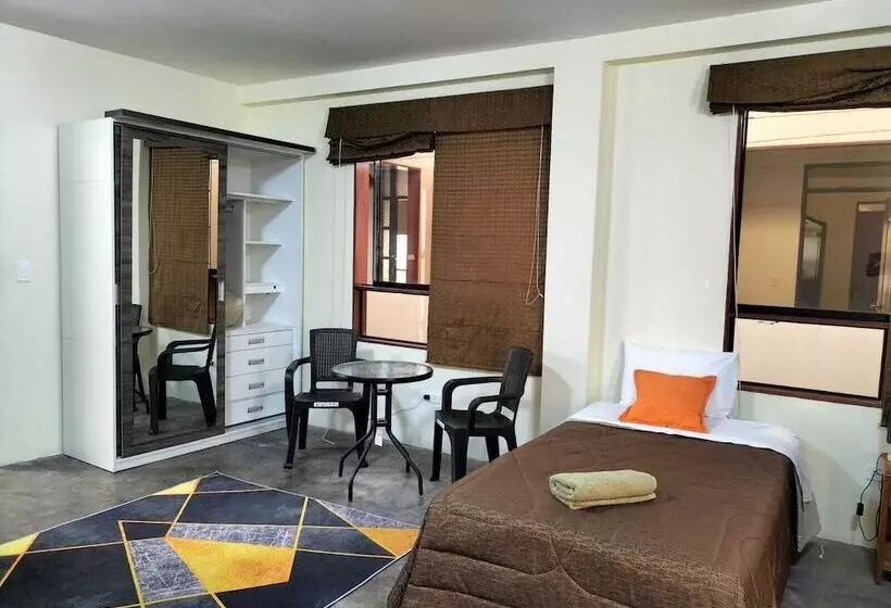 هتل Posada Miraflores