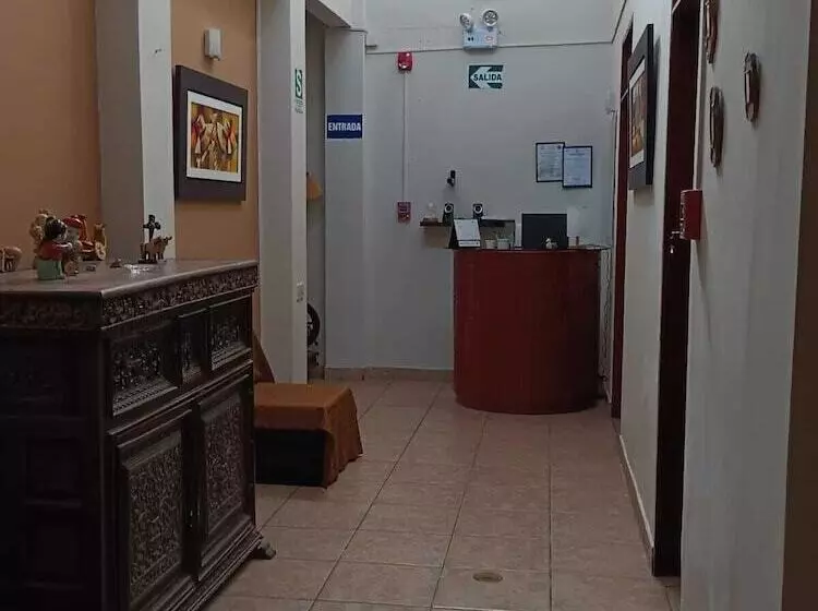 هتل Posada Miraflores