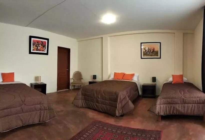 هتل Posada Miraflores