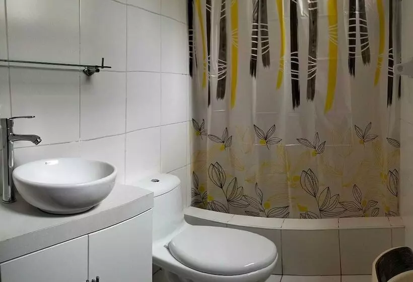 هتل Posada Miraflores