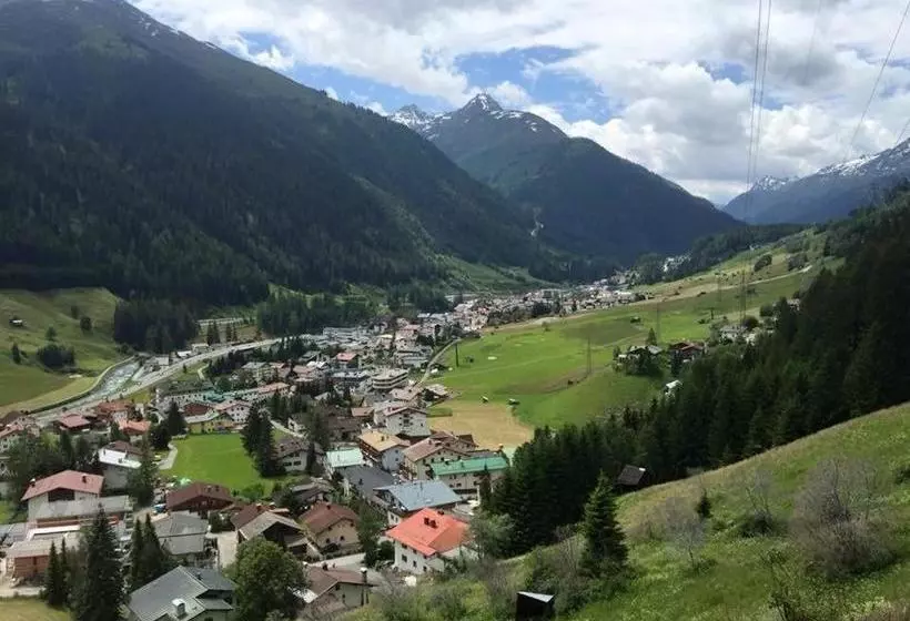 ペンション Alexandra Alber Villa Schlosskopf