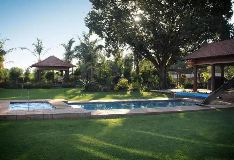 Majatalo De Zoete Rust Guesthouse