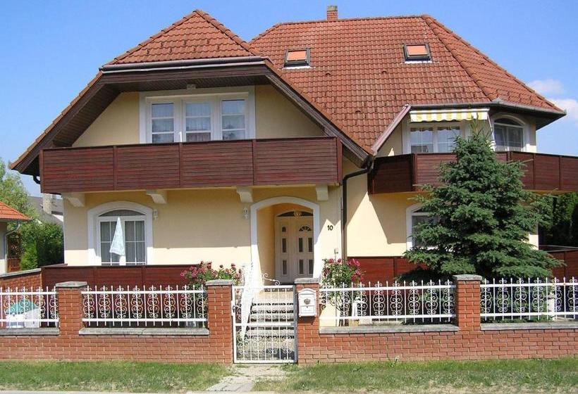 Pensjonat Jakab Ház